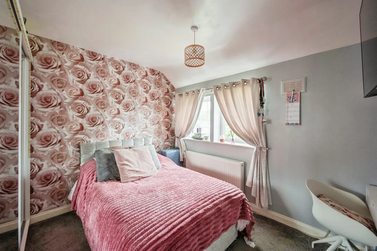 Haynes Close, Thorne, Doncaster, photo 11