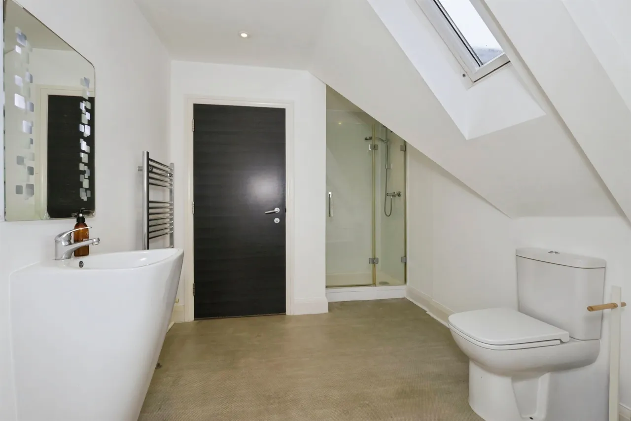 Lismore Road, Eastbourne, photo 12