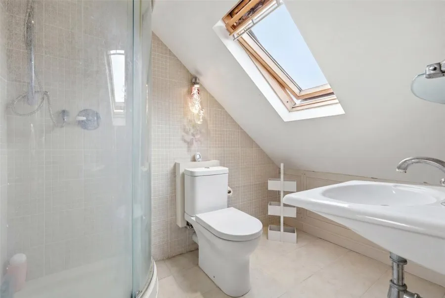 House Under Offer with 4 bedrooms in Elsenham, Bishop's Stortford, CM22, photo 25