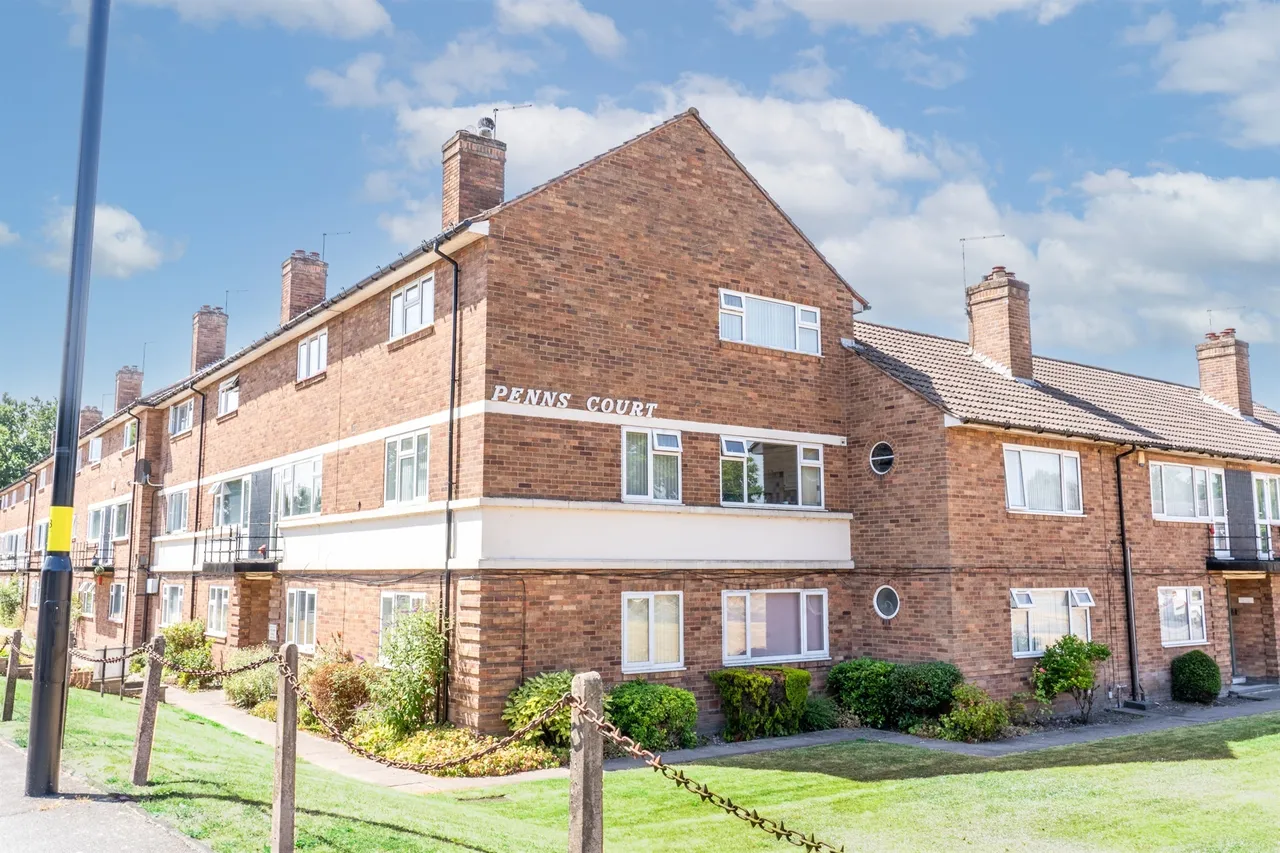 3 bed flat for sale — Eachelhurst Road, Sutton Coldfield