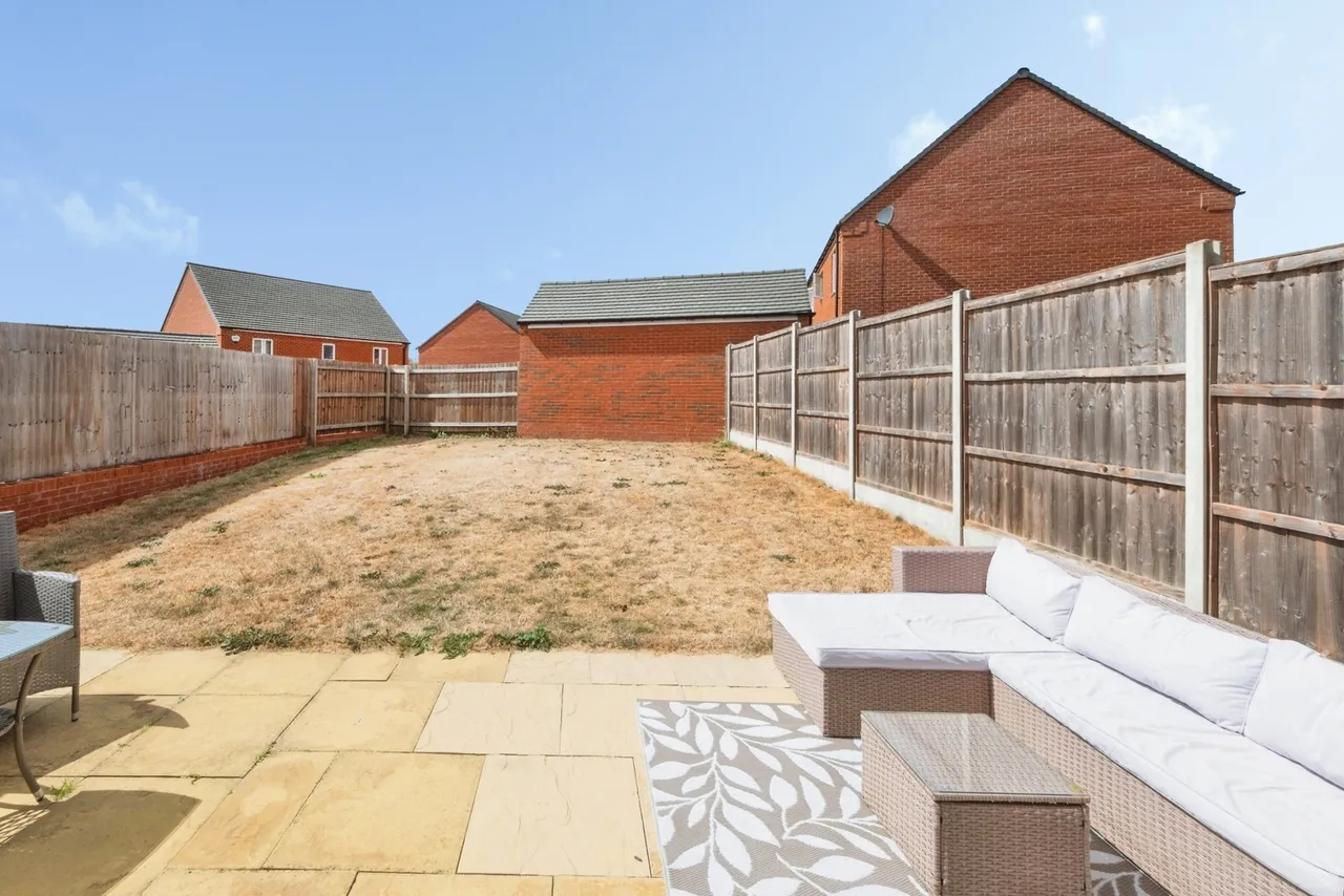 Lawrence Close, Banbury, Oxfordshire, OX16, photo 12