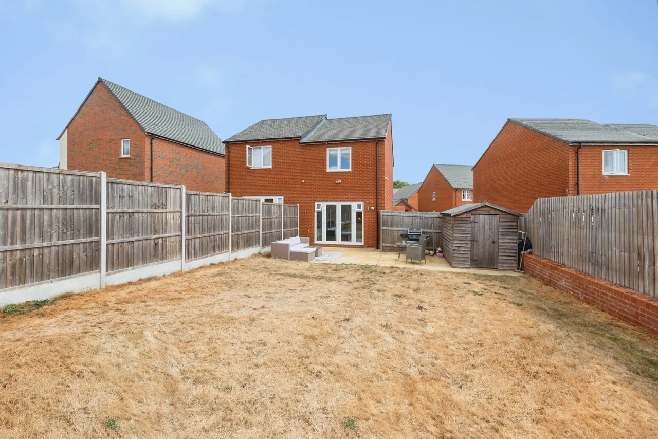 Lawrence Close, Banbury, Oxfordshire, OX16, photo 2