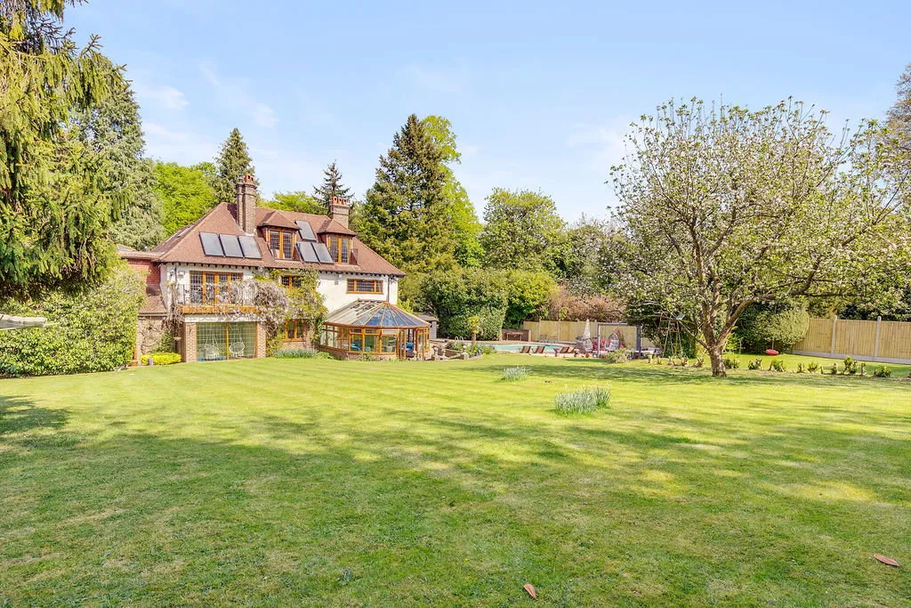 The Avenue, Whyteleafe, CR3 0AQ, photo 5