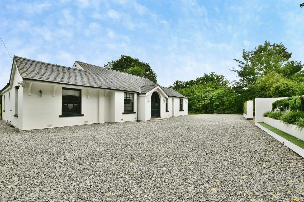 Browns Lane, Wilmslow, photo 18
