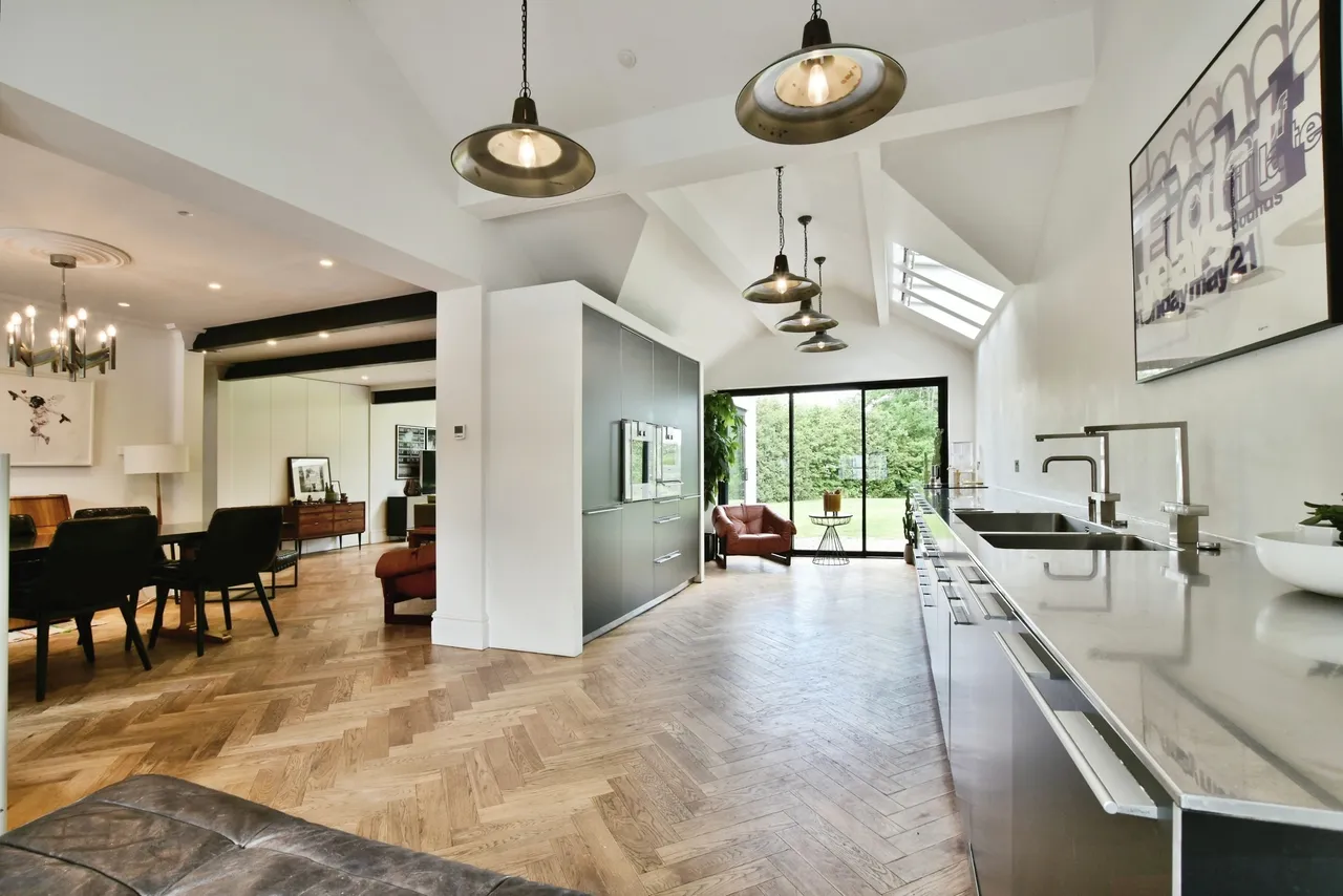 Browns Lane, Wilmslow, photo 2