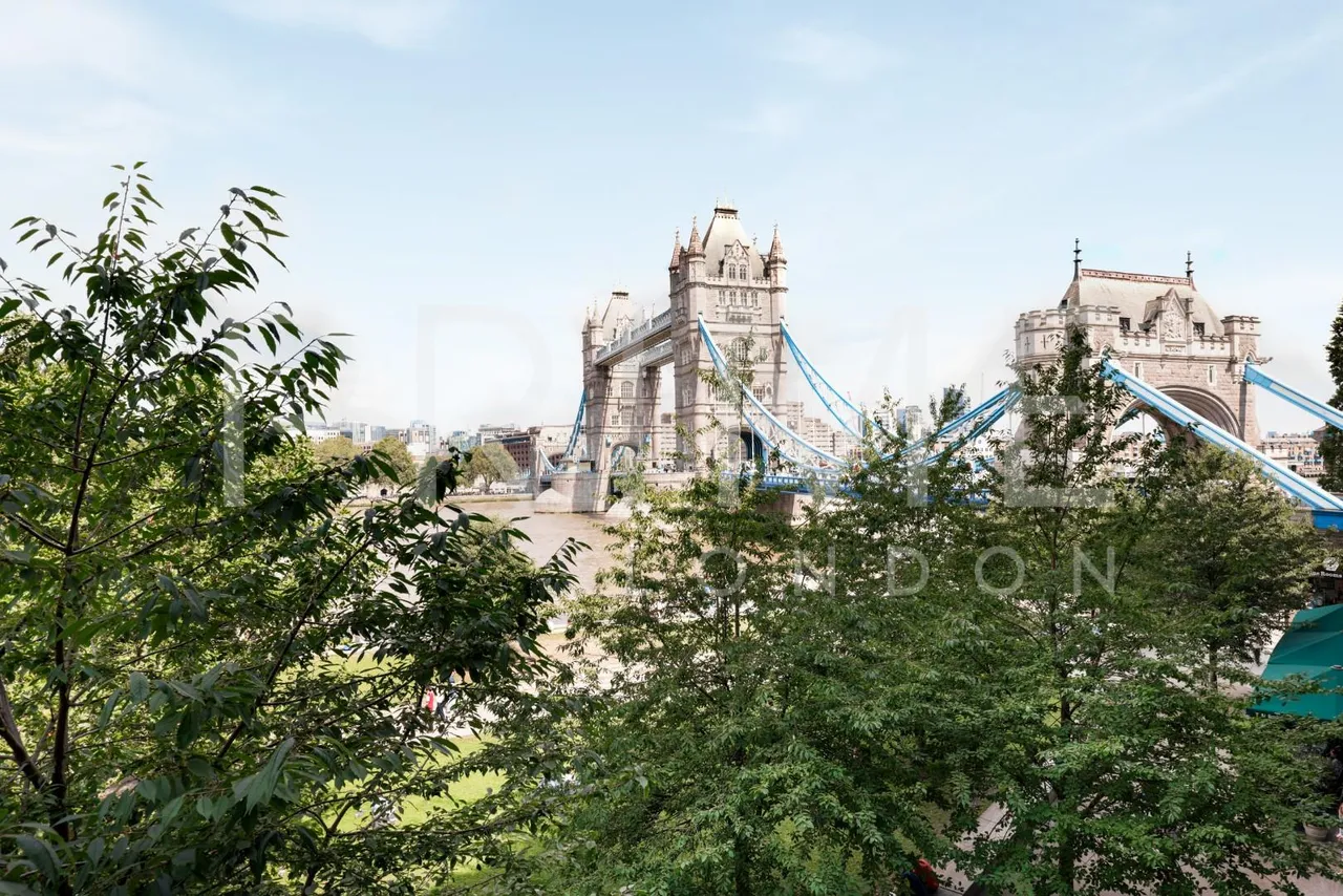 Crown Square, One Tower Bridge, SE1, photo 9
