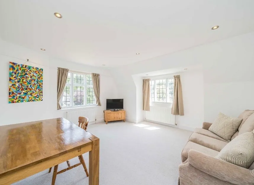 Links Road, Acton, W3, photo 2