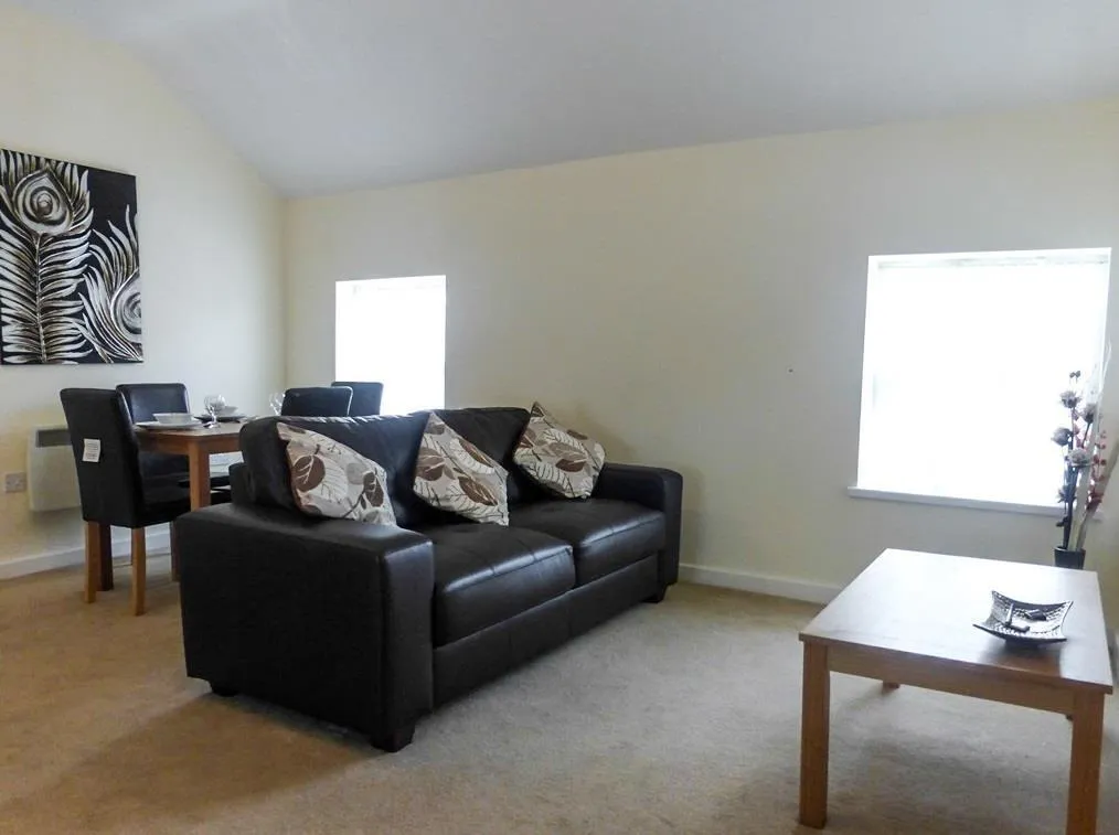 Windway Road, Cardiff, CF5, photo 2