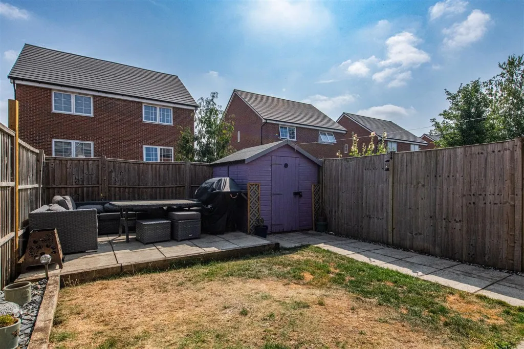 Grimsthorpe Avenue, Barton Seagrave, photo 9