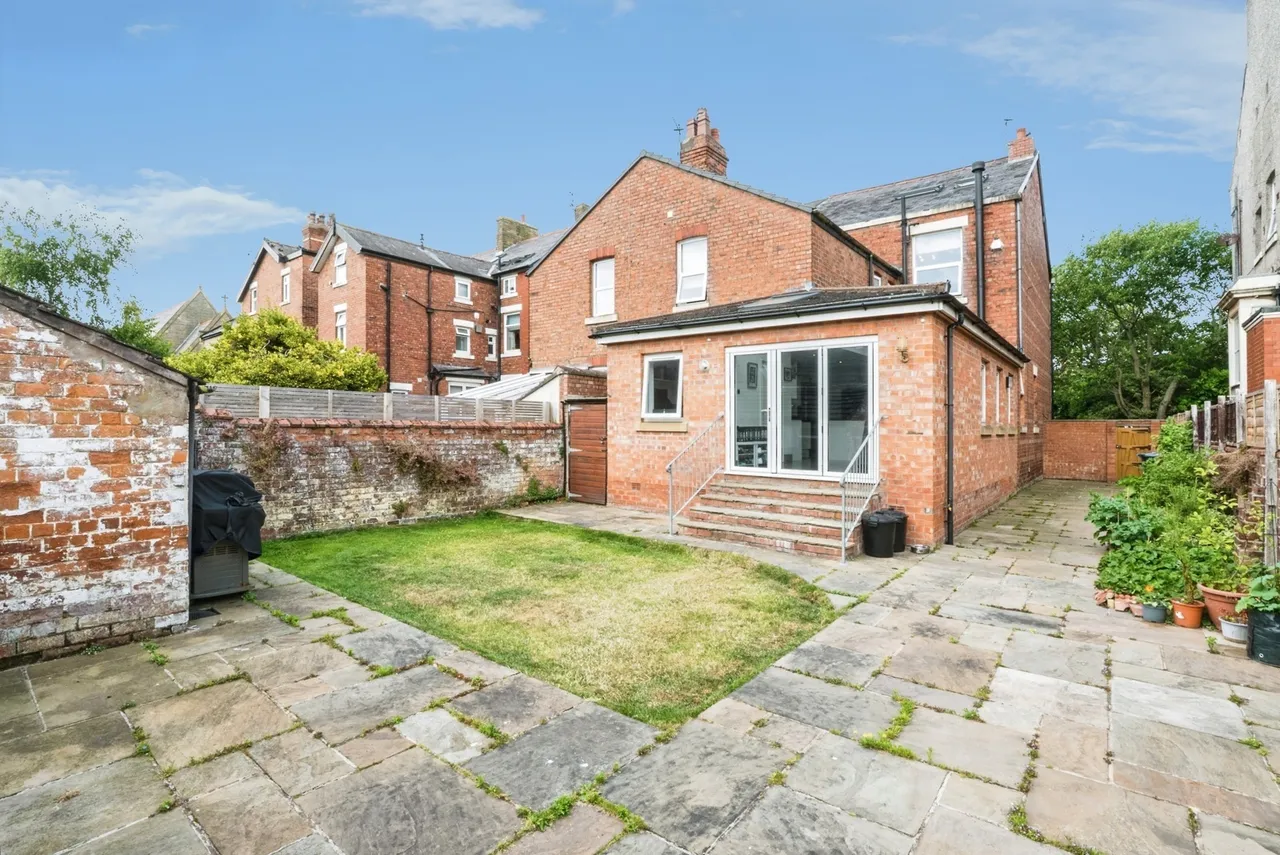 St. Annes Road East, Lytham St. Annes, FY8, photo 23