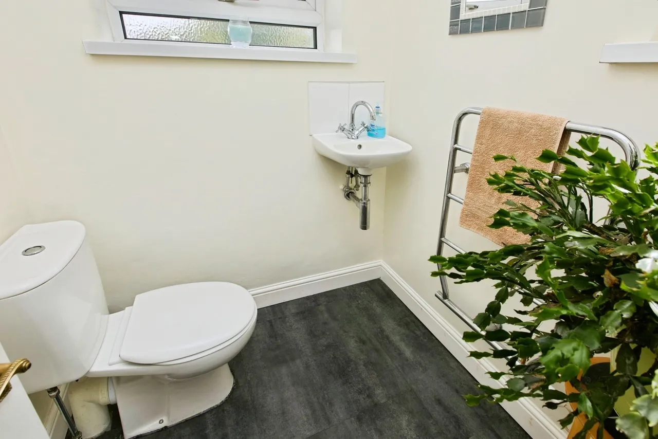Collingwood Road, Long Eaton, NG10, photo 8