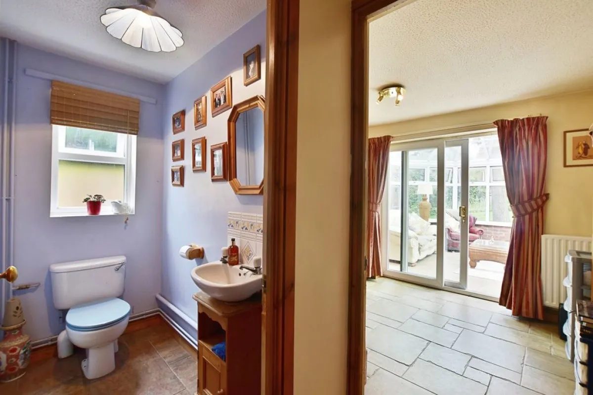 Sycamore Crescent, Doddington Park, photo 12
