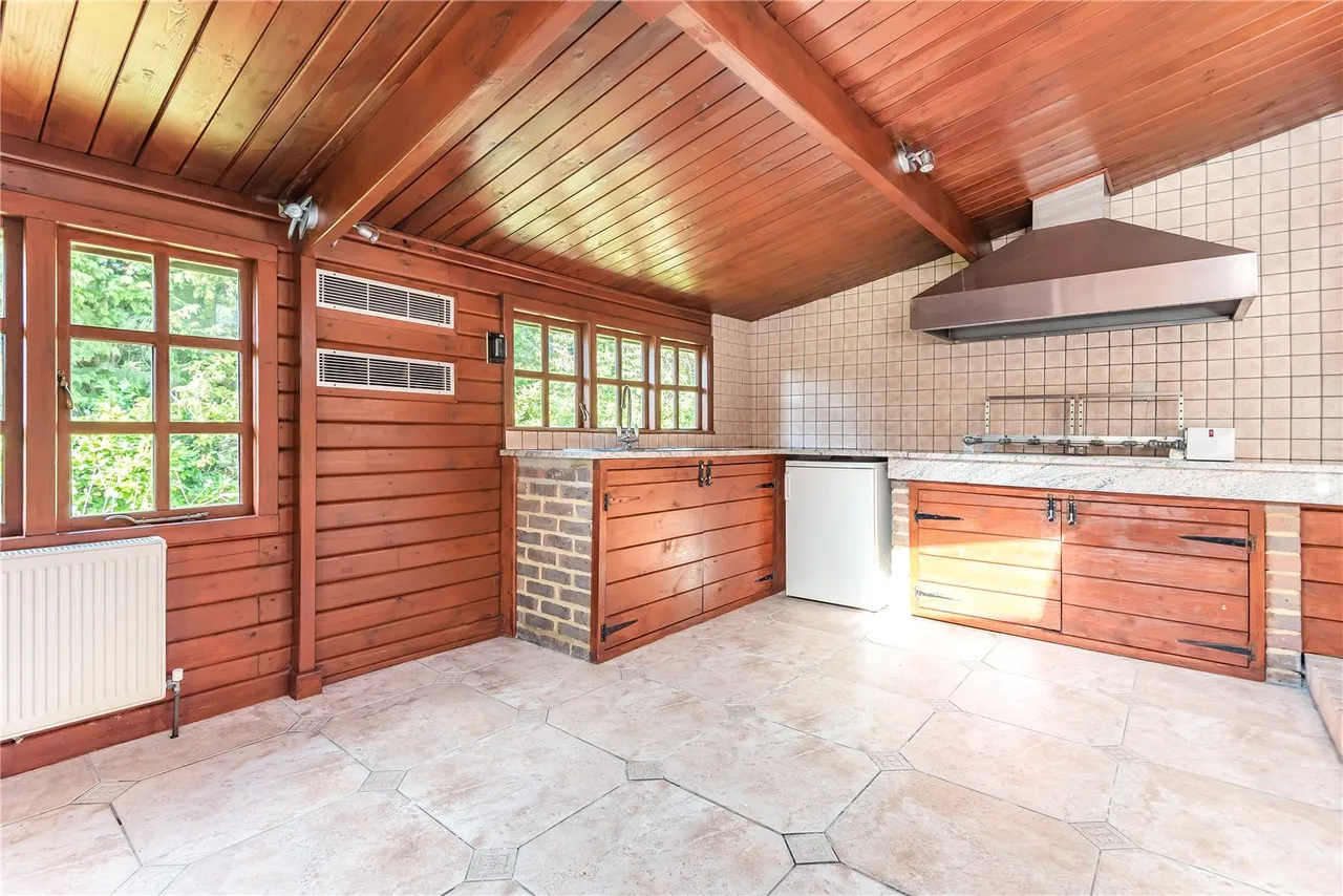 Cockfosters Road, Hadley Wood, EN4 0JS, photo 23