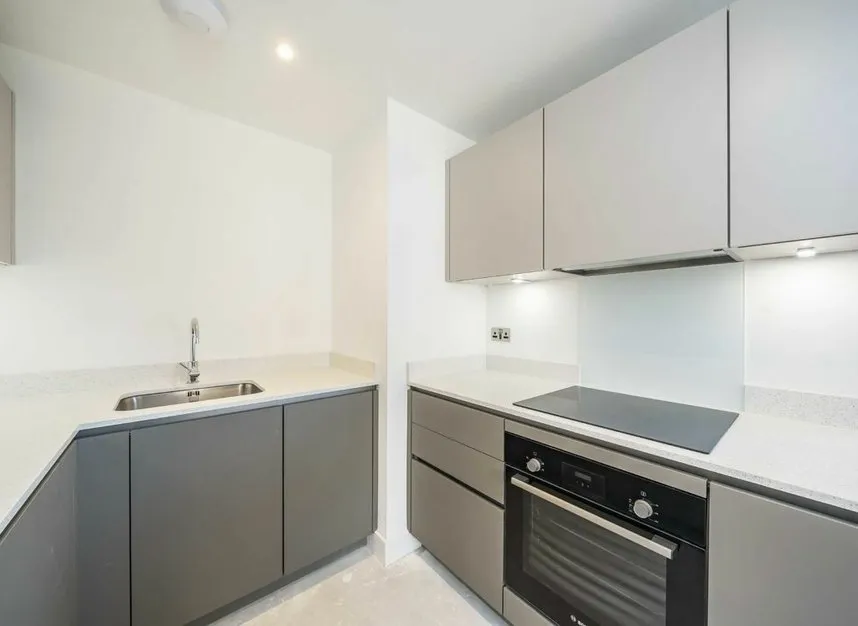 Chatfield Road, Battersea, SW11, photo 3