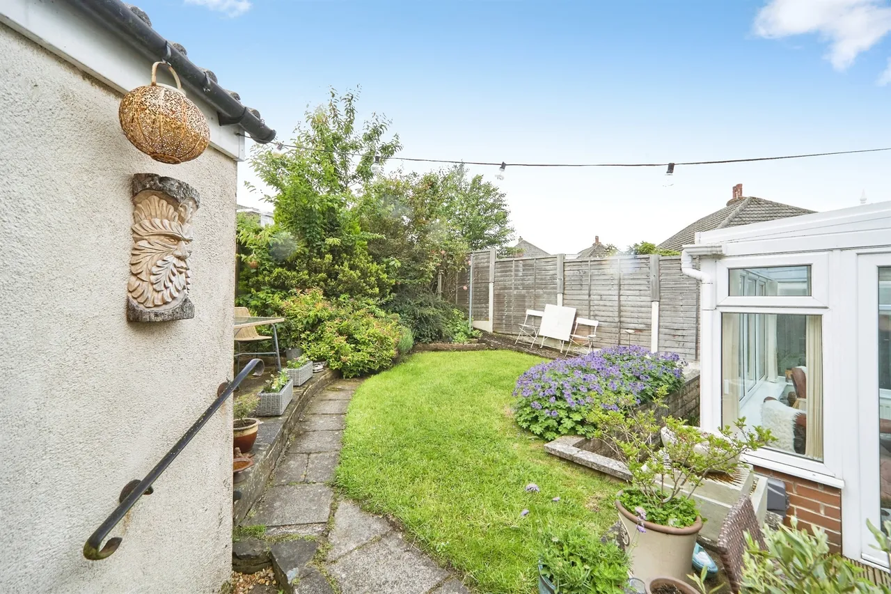 Wheathead Drive, Keighley, BD22, photo 18