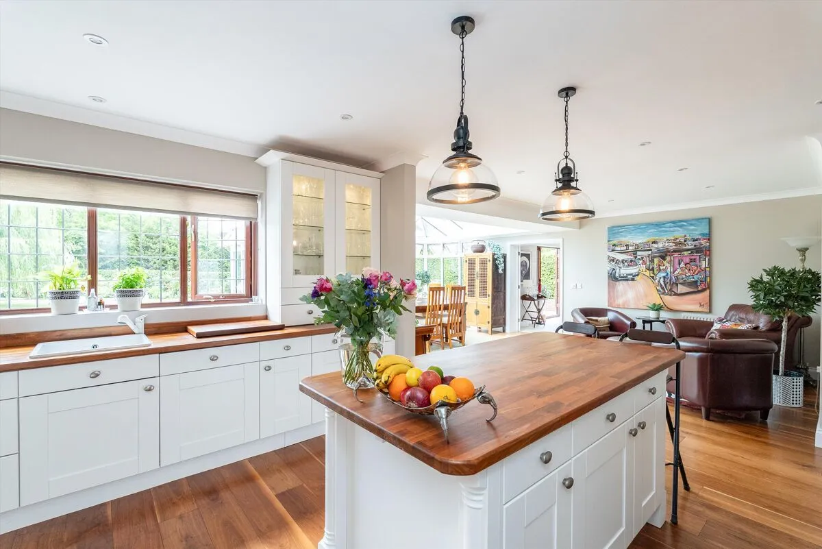 Norrels Drive, East Horsley, KT24, photo 4