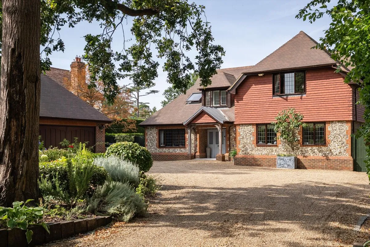 Norrels Drive, East Horsley, KT24, photo 28