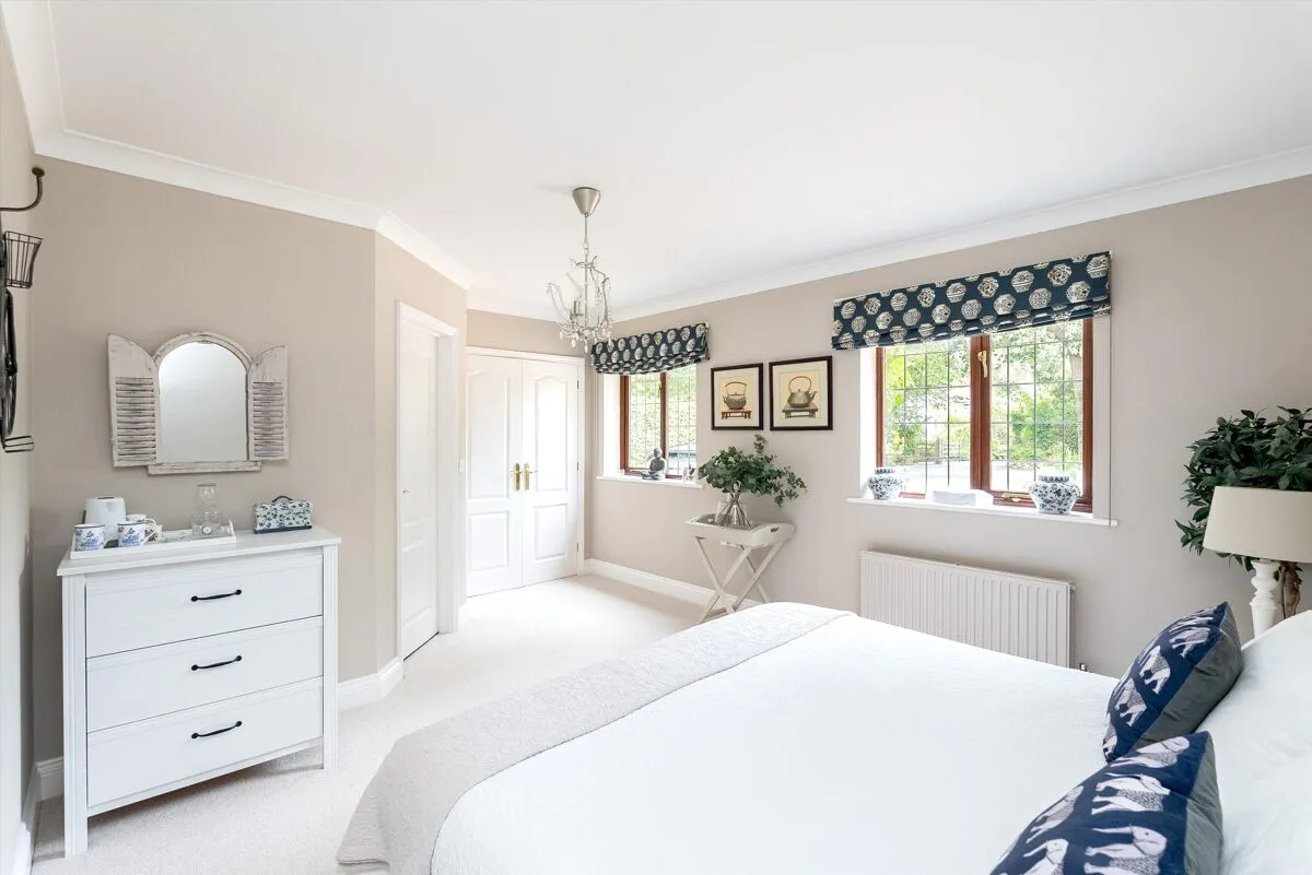 Norrels Drive, East Horsley, KT24, photo 12