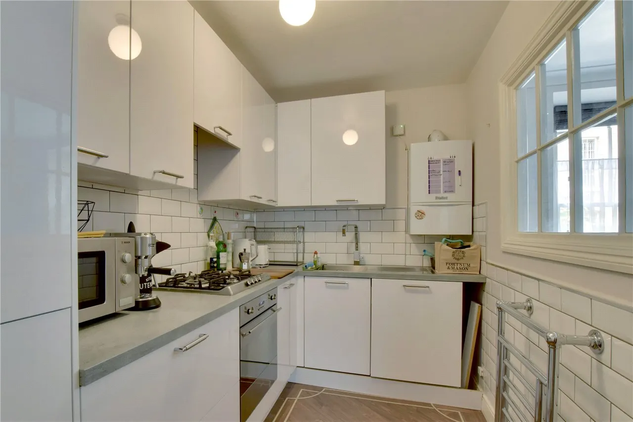 Sutherland House, Royal Herbert Pavillions, Shooters Hill, London, SE18, photo 10