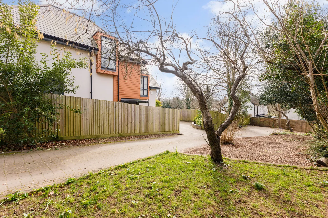 Hill Close, Harpenden, AL5, photo 11