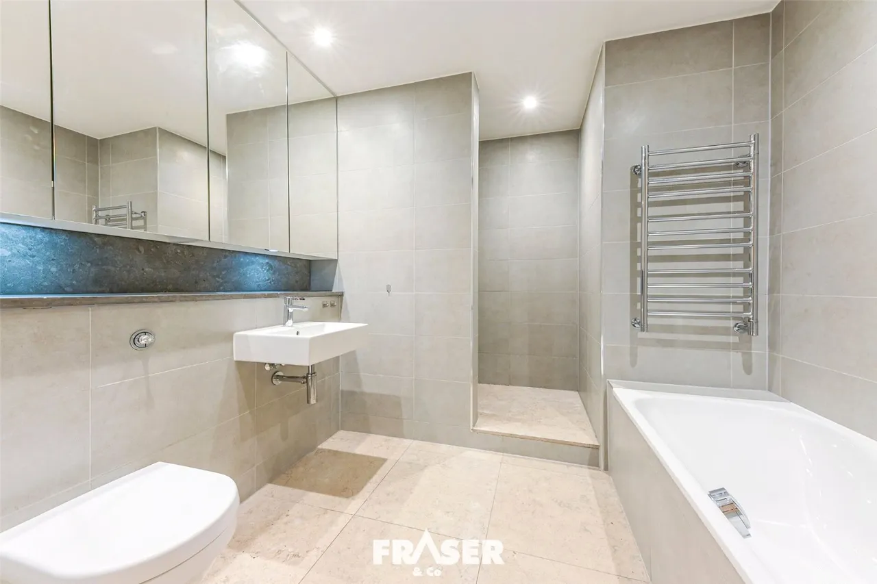 Leman Street, Tower Hamlets, E1, photo 6