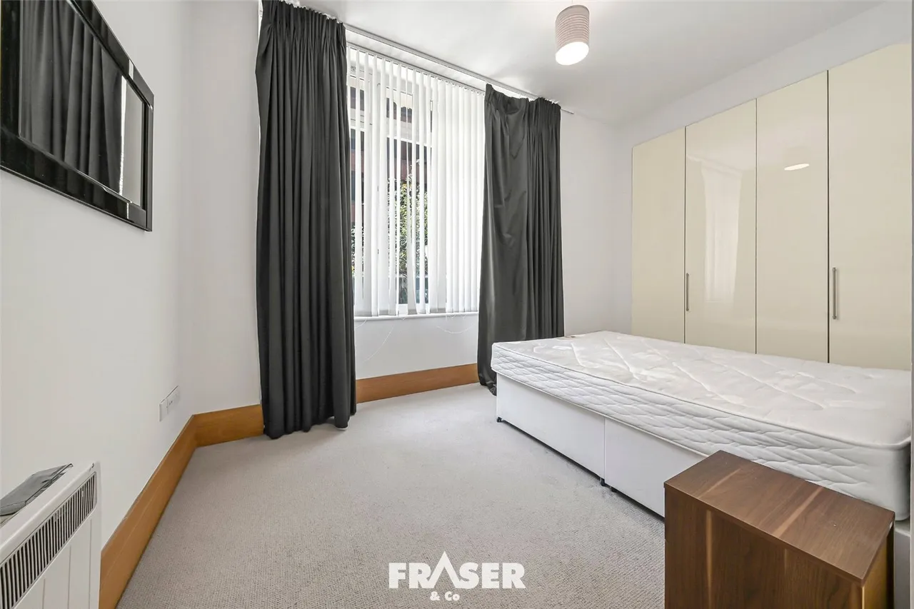 Leman Street, Tower Hamlets, E1, photo 8
