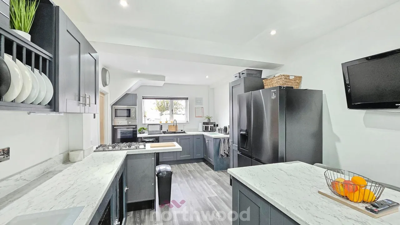 Barnby Dun Road, Doncaster, DN2, photo 12