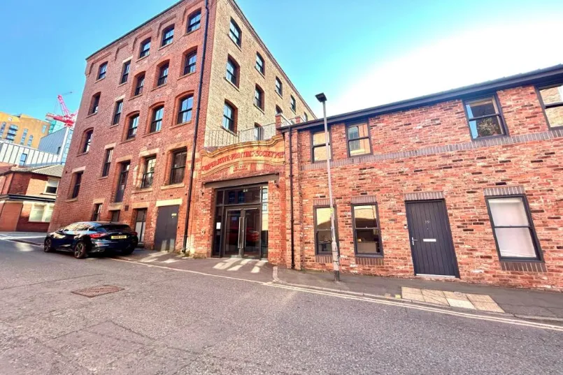 1 bed flat to rent — Printing Press House, City Centre M4