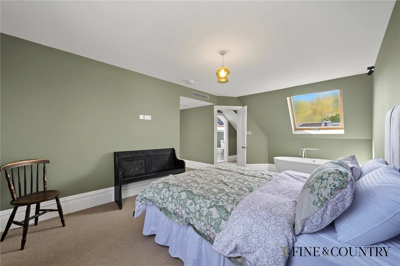 Cranhurst Road, London, photo 19