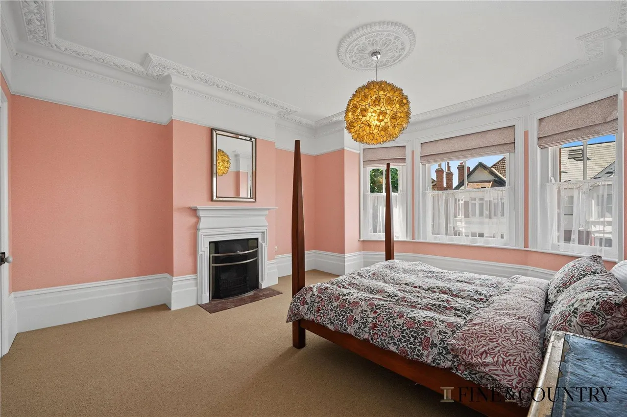 Cranhurst Road, London, photo 13