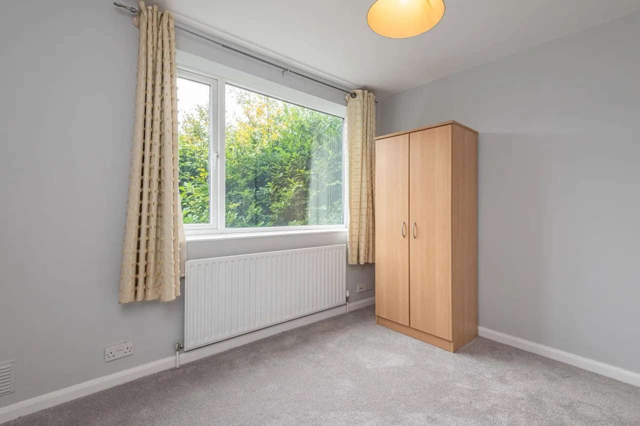 Gledhow Wood Avenue, Roundhay, LS8, photo 7