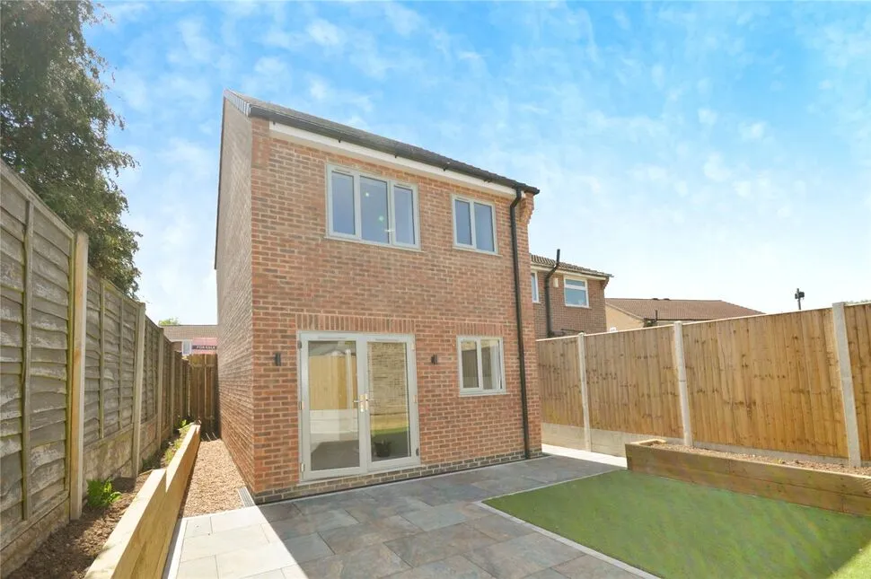 Springwood Farm Road, Midway, Derbyshire, DE11, photo 5