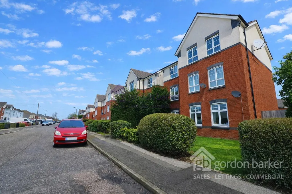 2 bed flat for sale — Wessex Gate, Malmesbury Park Road, Bournemouth, BH8 8PD