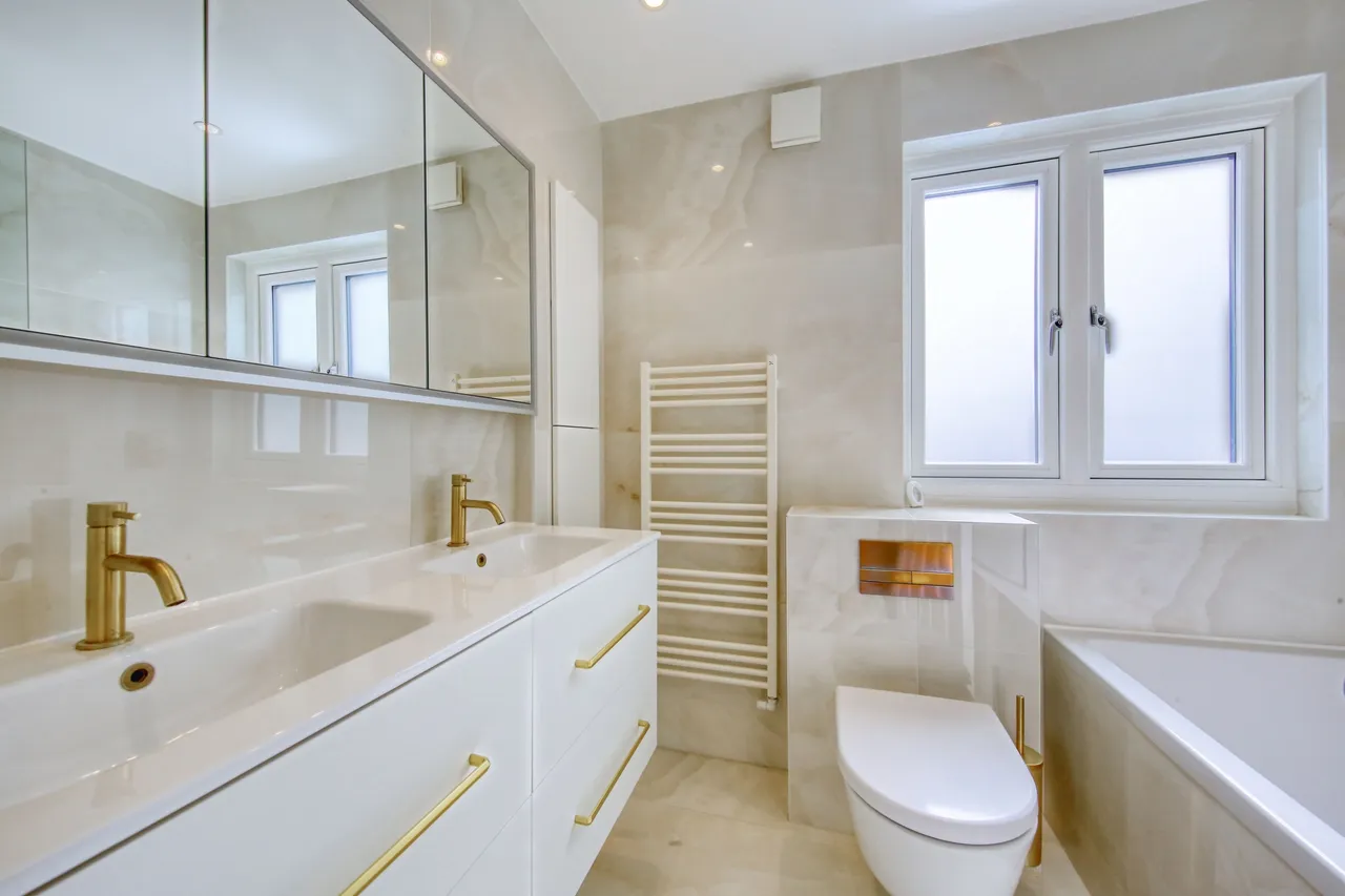 Cedars Road, Hampton Wick, KT1 4BE, photo 7