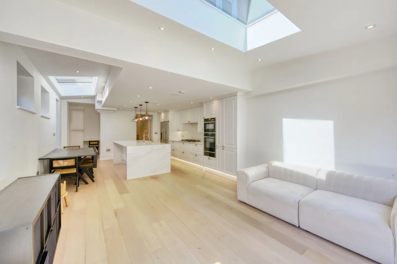 Cedars Road, Hampton Wick, KT1 4BE, photo 12
