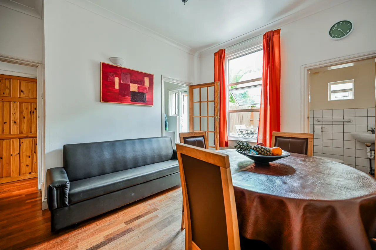 25 Scarborough Road, London, photo 11