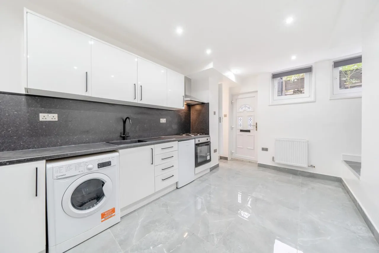 Rosebery Gardens, Crouch End, London, N8, photo 9