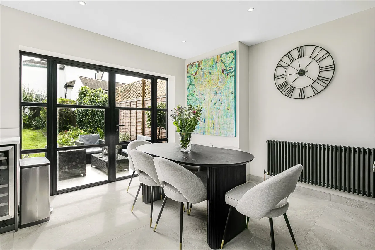 Cedar Avenue, Barnet, Hertfordshire, EN4 8DY, photo 8