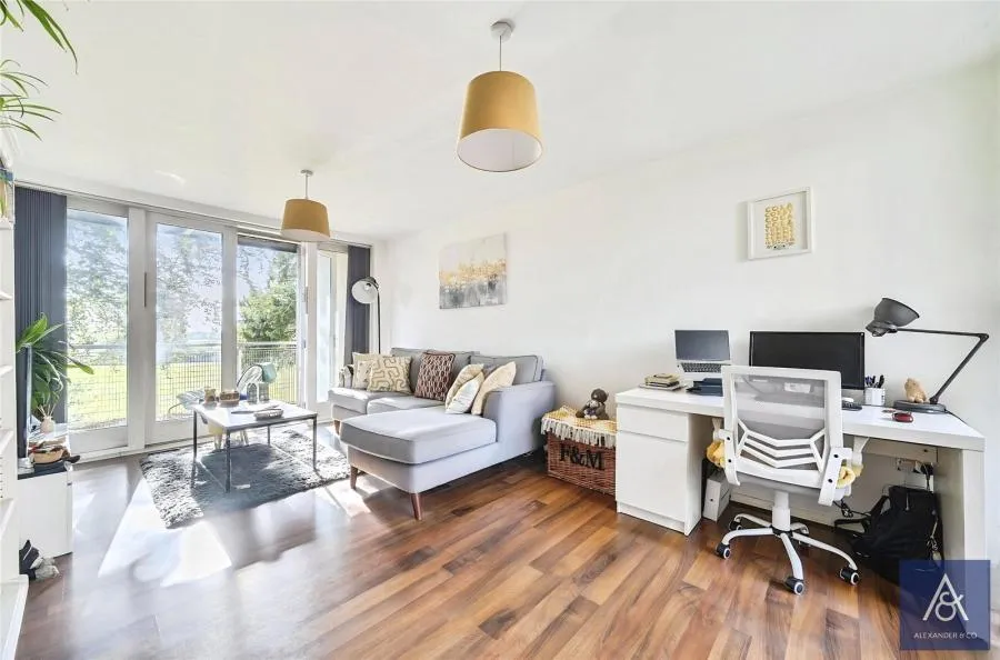 Burgess Square, Brackley, NN13, photo 2