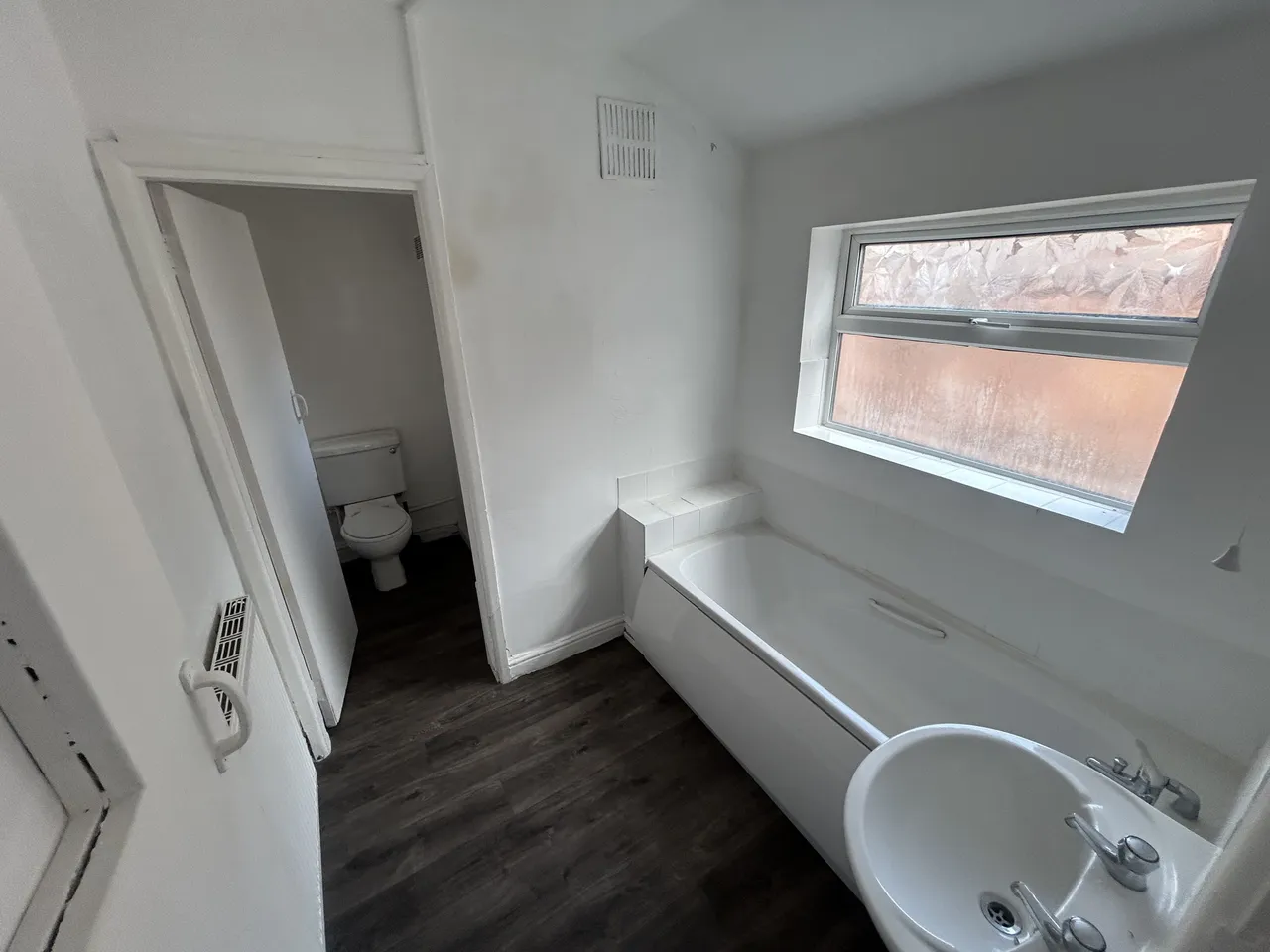 Queen Street, Bilston, WV14, photo 6