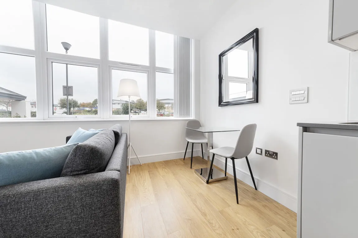 Laporte Way, Luton, photo 5
