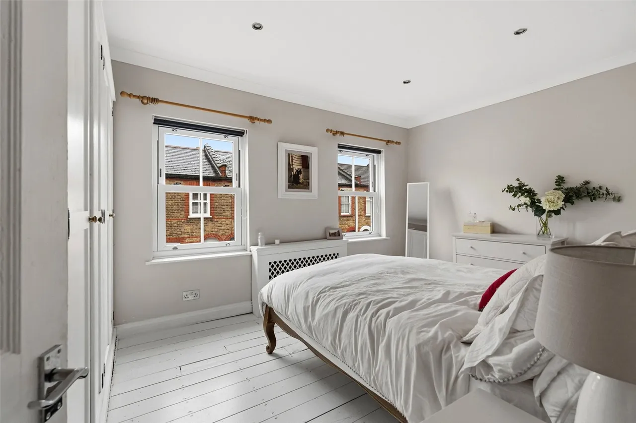 Warwick Road, Twickenham, TW2 6SW, photo 2