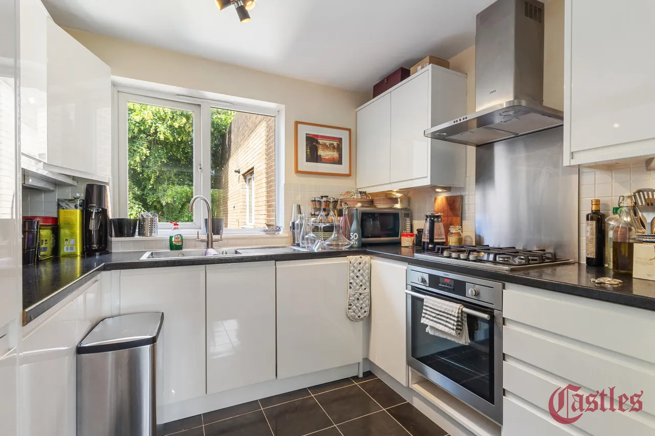 Hornsey Lane, N6, photo 4