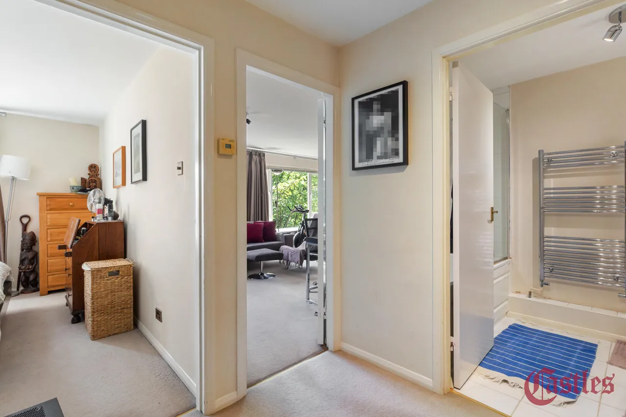 Hornsey Lane, N6, photo 2