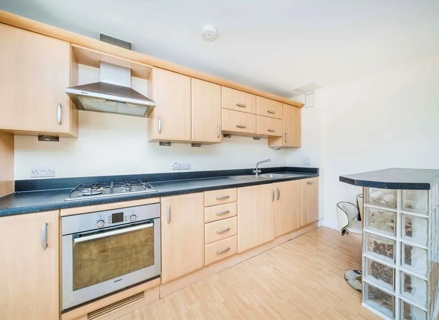 Villiers Road, Kingston Upon Thames, KT1, photo 2