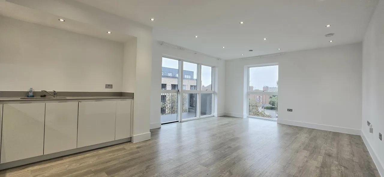 Lyon Road, Harrow, HA1, photo 4