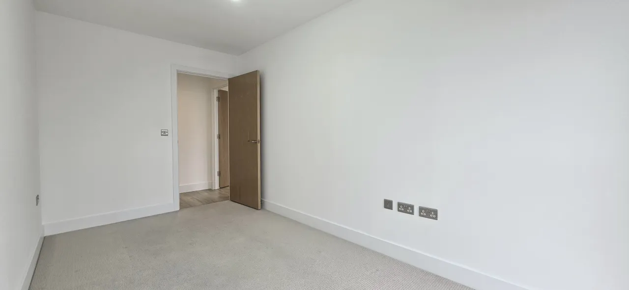 Lyon Road, Harrow, HA1, photo 13