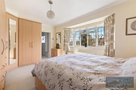 Winchelsey Rise, South Croydon, photo 7