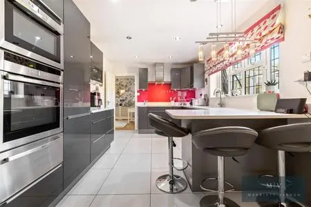 Winchelsey Rise, South Croydon, photo 23