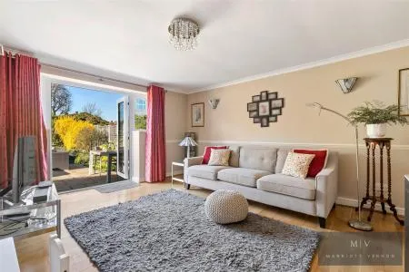 Winchelsey Rise, South Croydon, photo 2